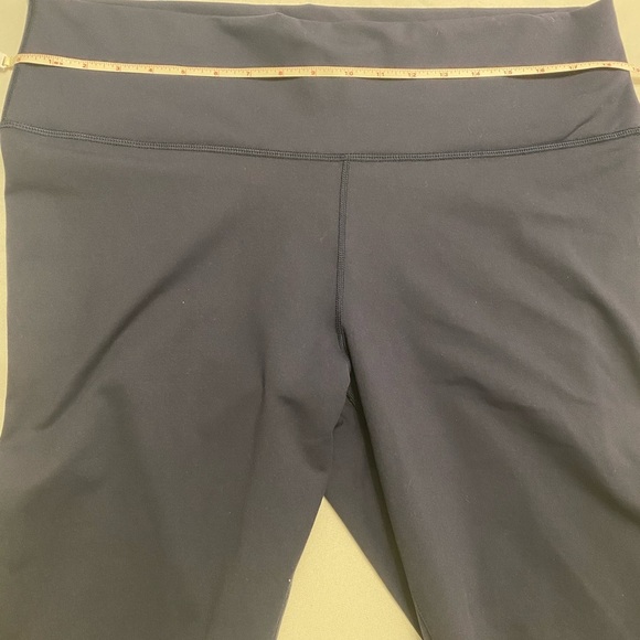 Fabletics Women's Anywhere Motion365+ High-Waisted Legging, High Compression,2X - Picture 10 of 15